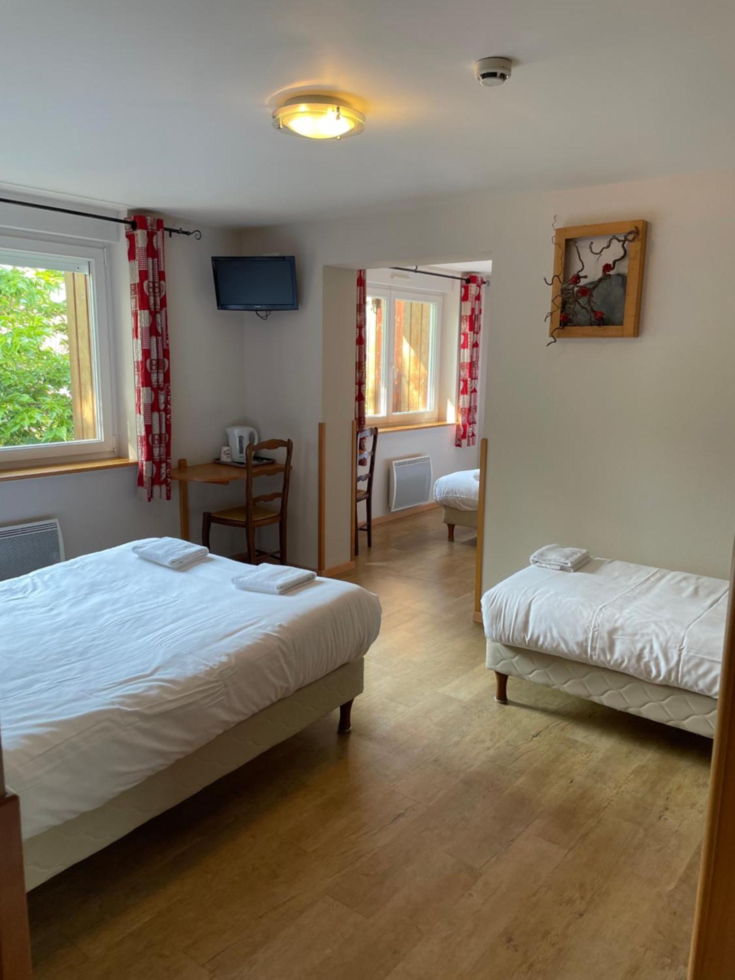 Hotel Notre Dame Des Monts Ban-sur-Meurthe-Clefcy Esterno foto
